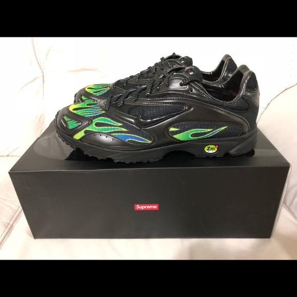 nike zoom spectrum plus supreme